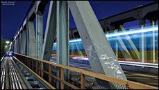 Transparentes Licht - Lange Brücke